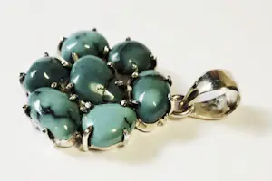 Nieuwe unieke zilveren hanger is versierd met prachtige Arizona-turkoois kopen? Bied vanaf 75!