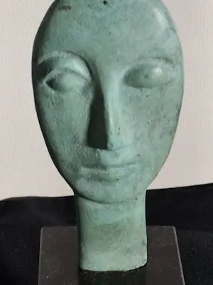 Isabel Ruys-Dudok van Heel - Gepatineerd bronzen beeld. kopen? Bied vanaf 75!
