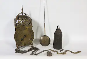 Niet of onleesbaar gesigneerd - Naar Thomas Moore of Ipswich, Engelse lantaarnklok kopen? Bied vanaf 1!