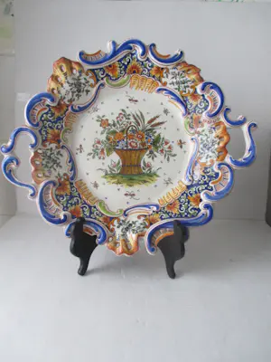 AcheterNiet of onleesbaar gesigneerd - Desvres - vintage grote bord/schotel? Enchérissez de 1!
