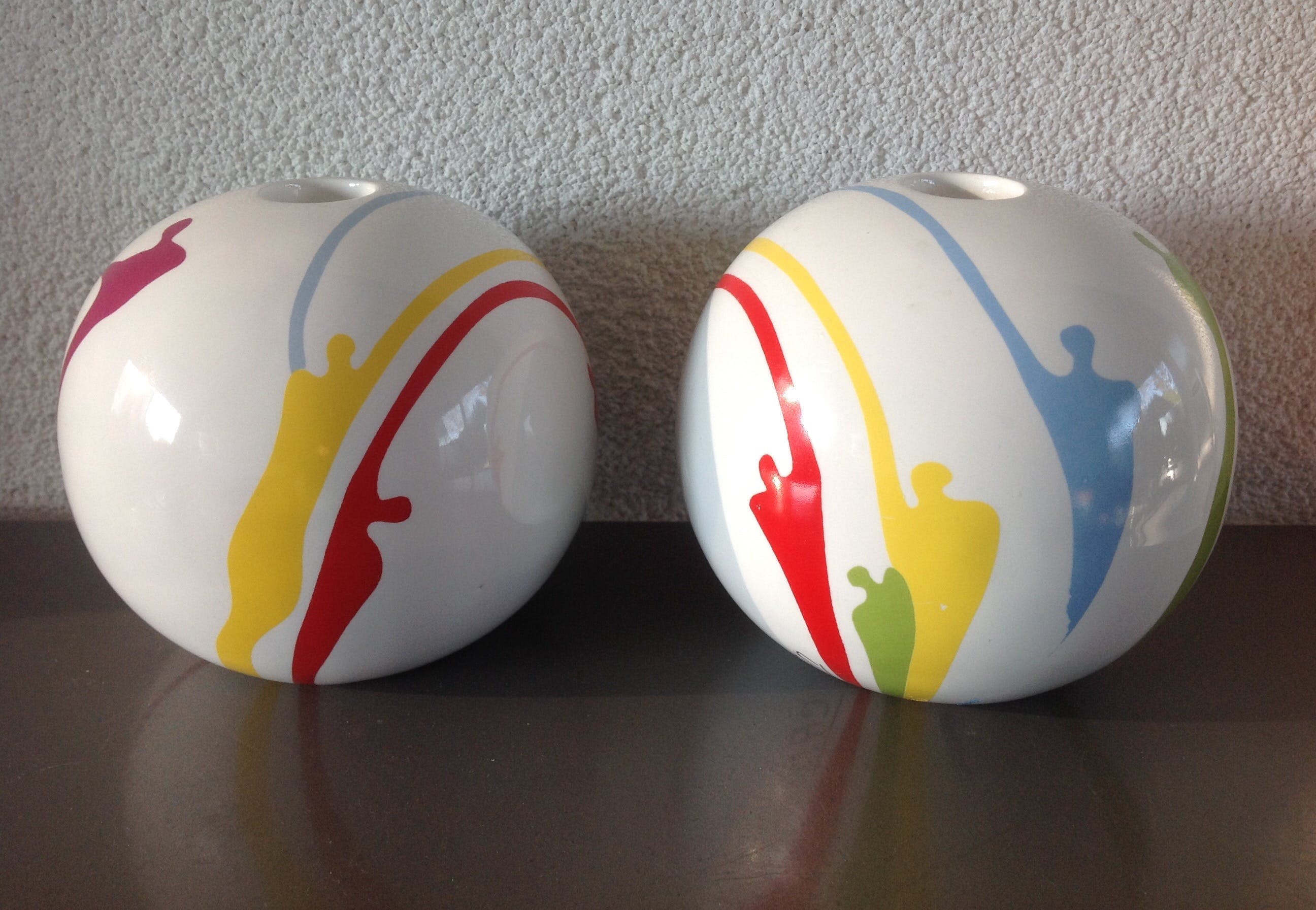 Corry Ammerlaan - Twee bolvormige kaarsenhouders kopen? Bied vanaf 18!