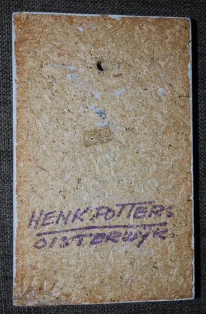 Henk Potters - Keramisch bord+Tegel+Gesign. boekwerk: 'Henk Potters, Kunstschilder en Keramist' kopen? Bied vanaf 40!