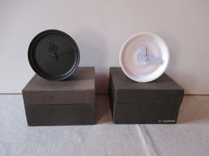 Marcel Wanders - 2 Balans klokjes kopen? Bied vanaf 40!