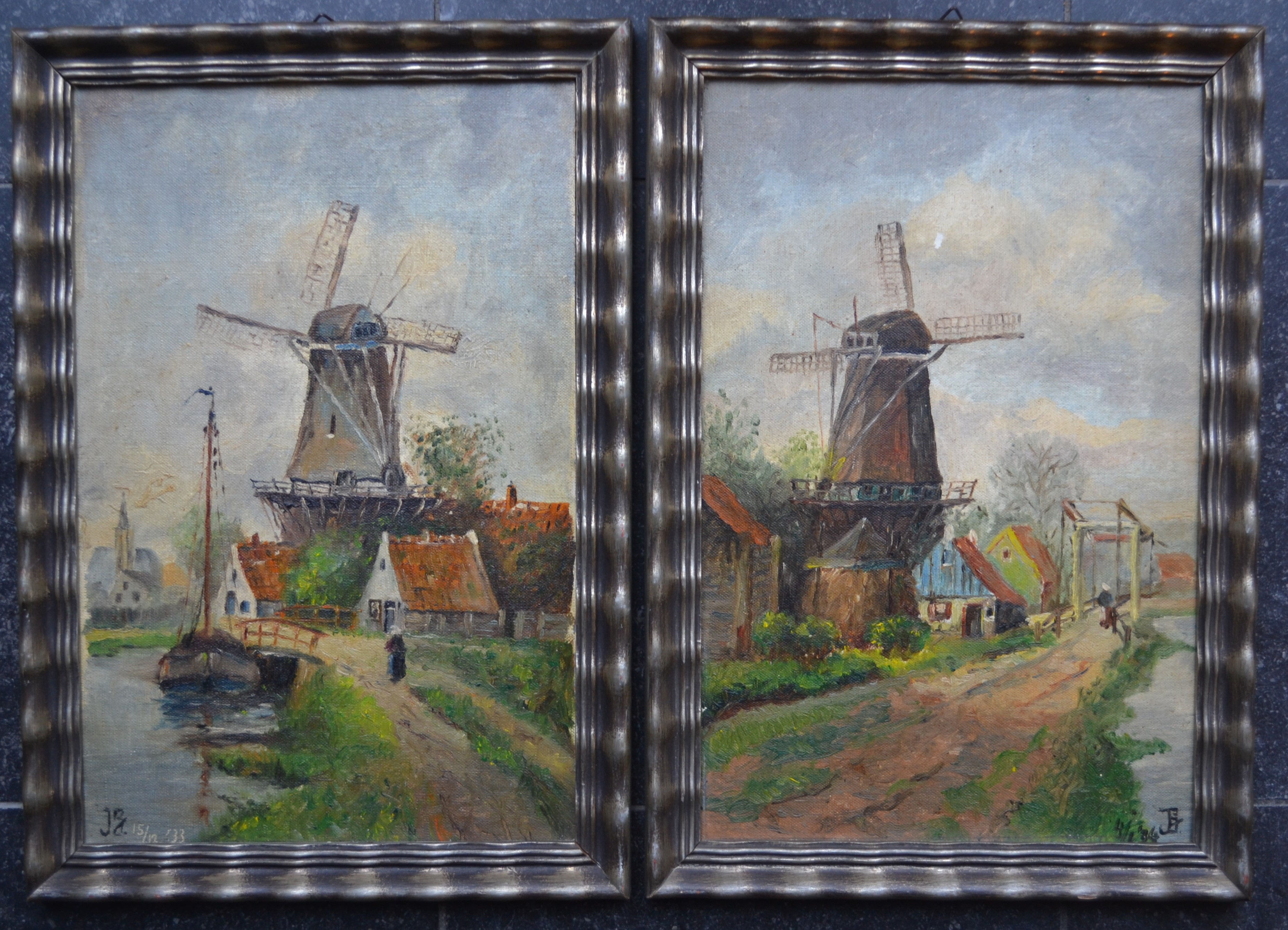 Niet of onleesbaar gesigneerd - Hollandse school (monogram JG, 20ste eeuw) - 2x molen aan rivier kopen? Bied vanaf 1!