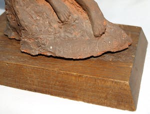 Niet of onleesbaar gesigneerd - Beeld van klei , Melodie , Rubinstein – 1941 – gesigneerd CH of HC kopen? Bied vanaf 1!