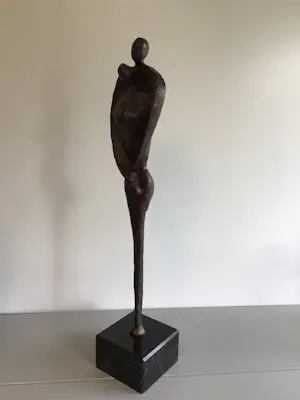 Jos Gielen - Sculptuur “ Twee levens in één gesmolten “ kopen? Bied vanaf 149!