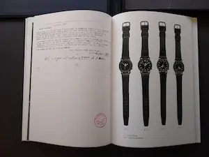 Viktor IV - horloge, bulgar time (loopt achteruit) in cassette met boek kaufen? Bieten Sie von 300!