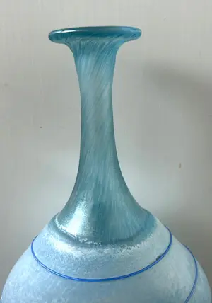Kosta Boda - Galaxy Blue flesvaas Bertil Vallien kopen? Bied vanaf 109!