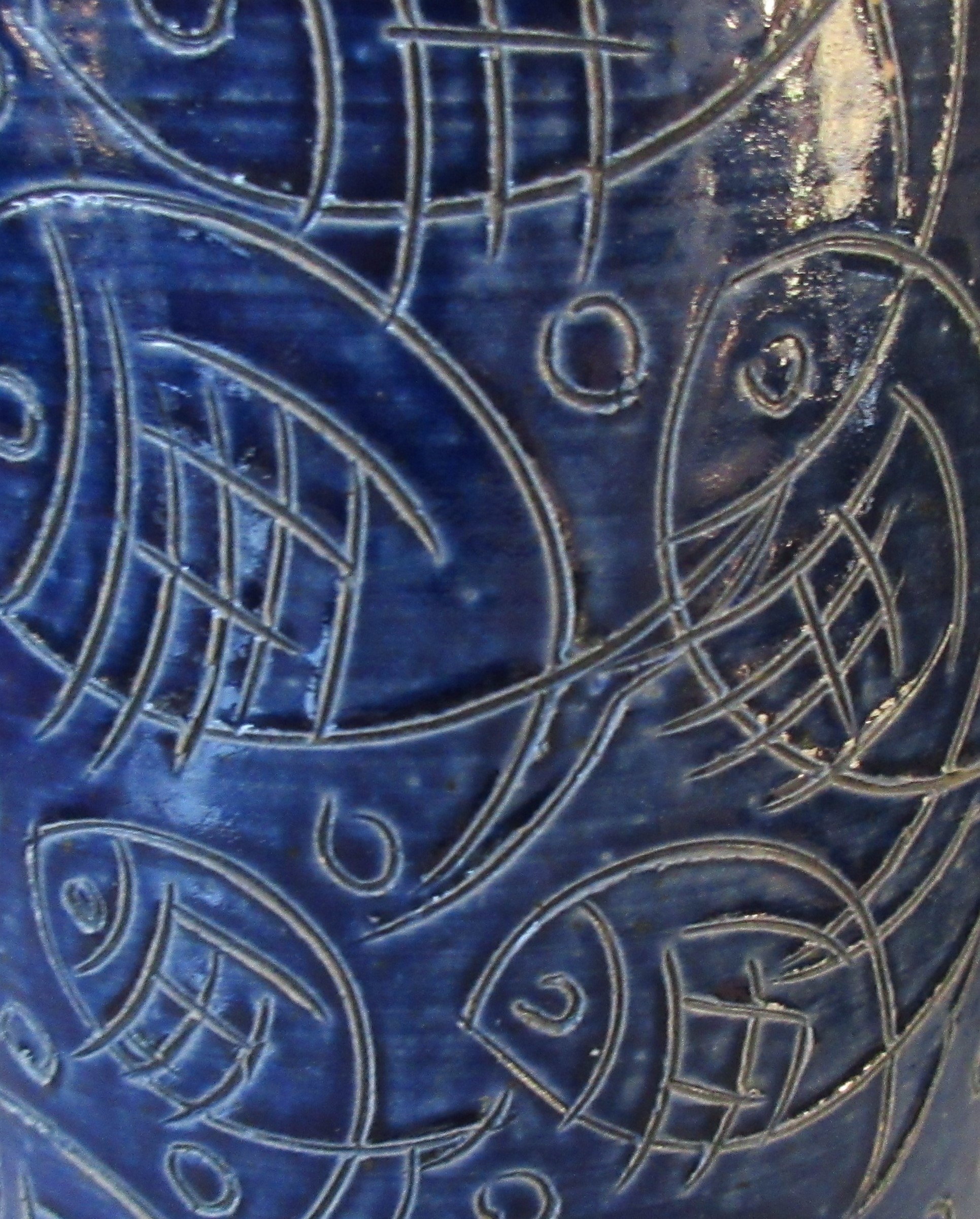 Niet of onleesbaar gesigneerd - Moderne Westerwald steengoed zoutglazuren vaas met incisie decor vissen kopen? Bied vanaf 1!