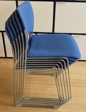 David Lincoln Rowland - Zes 40/4 stoelen met hemelblauwe stoffen bekleding - Howe kopen? Bied vanaf 200!