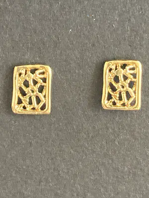 18 karaats geelgouden opengewerkte oorknoppen kopen? Bied vanaf 85!