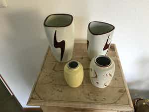 Potterie Ravelli - Div. Vaasjes verkocht voor € 1!