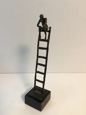 Corry Ammerlaan - Sculptuur “ De denkende mens “ originele versie kopen? Bied vanaf 35!