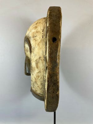 Eket - 210955 - Old & Tribal used African round mask from Eket - Nigeria. kopen? Bied vanaf 65!