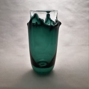 Willem Heesen - UNICA vaas, groen en helder glas kopen? Bied vanaf 49!