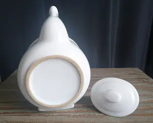 Niet of onleesbaar gesigneerd - Porseleinen "Tilting" theepot kopen? Bied vanaf 1!