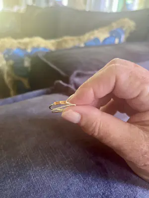 Twee gouden aanschuifringen kopen? Bied vanaf 225!