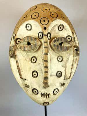 Dogon - RARE Tribal used African Lega Bwami mask - Congo. verkocht voor € 65!