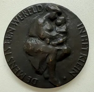 Buy Christina Nijland - bronzen penning | 'Geboortepenning' | 1962 (PENNINGKUNST)? Bid from 60!