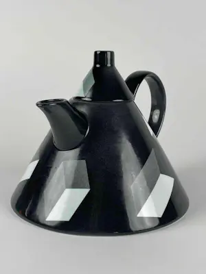 Rorstrand - Theepot, jaren '80, ontwerp Rolf Sinnemark voor Rörstrand. kopen? Bied vanaf 125!