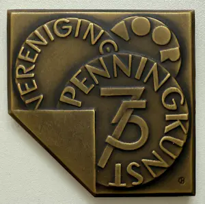 Buy Christina Nijland - bronzen penning | '75 jaar Vereniging voor Penningkunst' | 2000? Bid from 50!