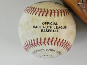 Curiosa - Vintage Wilson linkerhand dubbele lederen ijshockey keeper blocker kopen? Bied vanaf 1!