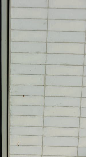 M. van Rooy - Olieverf op doek, Geometrische voorstelling in wit/lichtblauw (Groot) kopen? Bied vanaf 100!