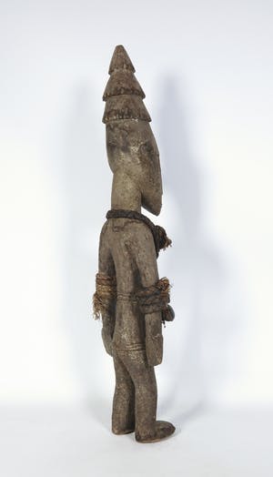 Bamana - Houten beeld, Vrouw met hoed en magische voorwerpen kopen? Bied vanaf 1!