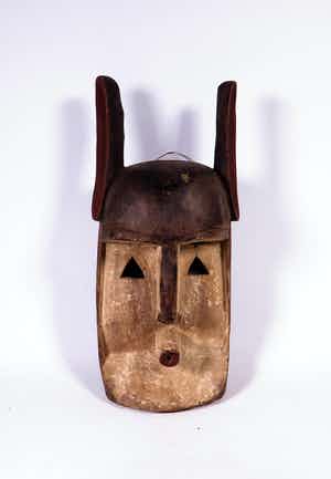 Dogon - Hout, Dyommo konijnenmasker verkocht voor € 1!