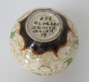 Plateelbakkerij Zenith - Klein platelen Bolvaasje decor Bloesem kopen? Bied vanaf 10!