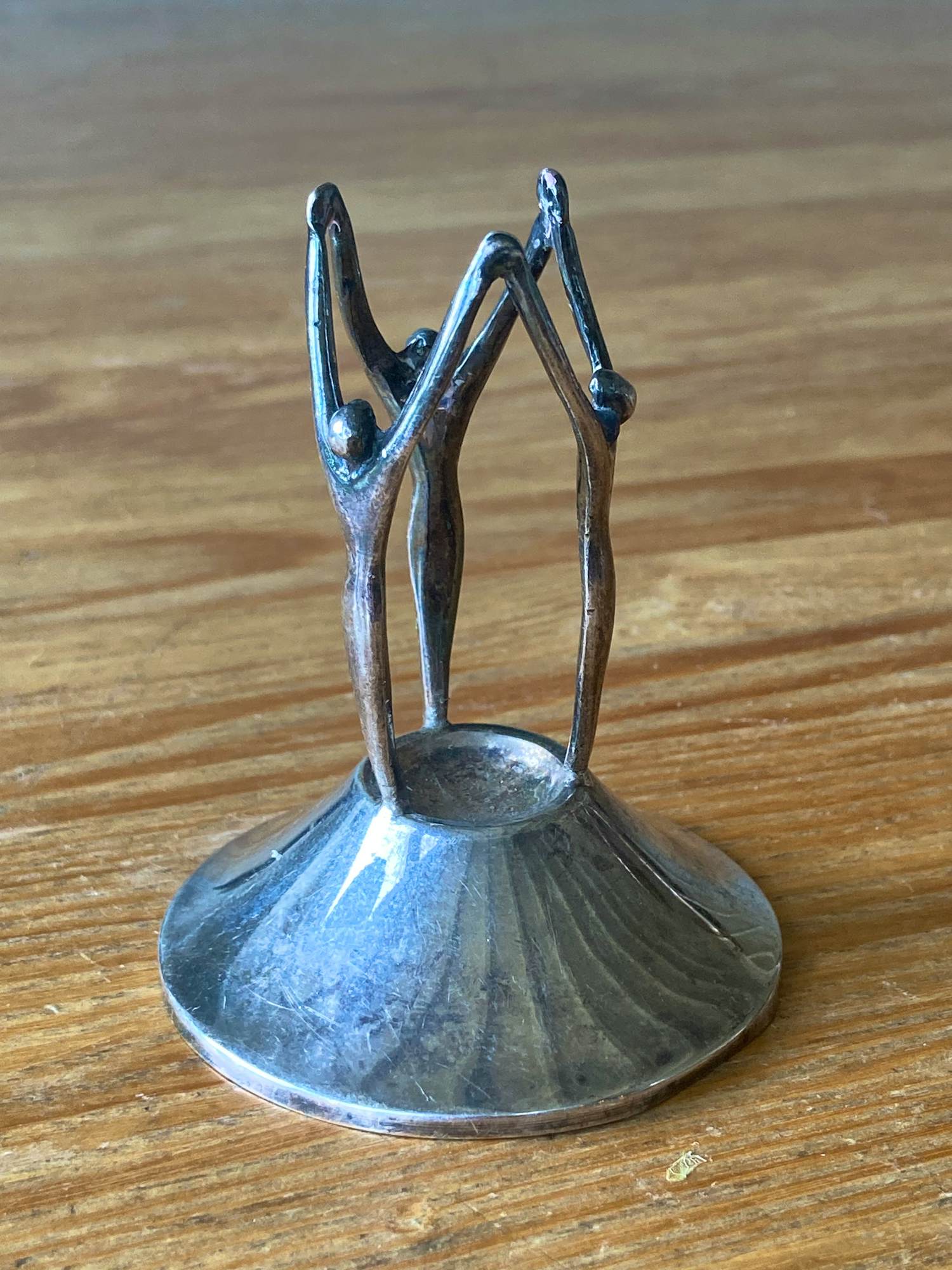 Corry Ammerlaan - Verzilverde Kandelaar “Samenwerking op niveau” door Corry Ammerlaan kopen? Bied vanaf 28!