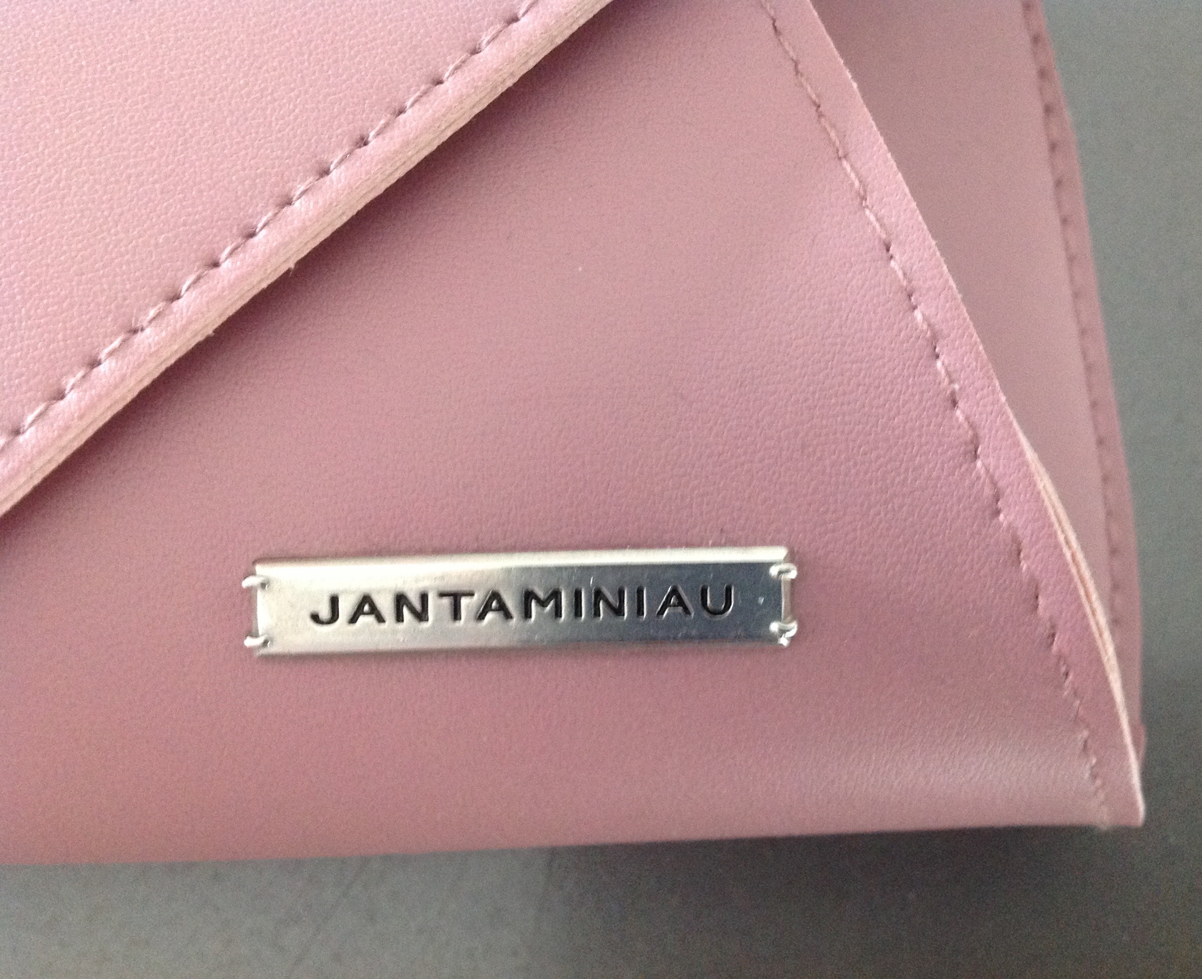 Jan Taminiau - KLM-etui kopen? Bied vanaf 18!