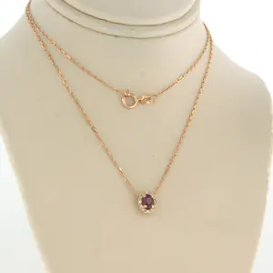 14k rosé gouden collier met hanger met robijn en diamant 0.05 ct - 45 cm kopen? Bied vanaf 185!