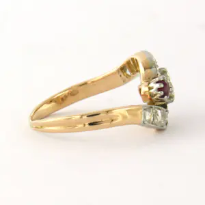 18k gouden ring met robijn, briljant en roos geslepen diamant tot. 0.30ct kopen? Bied vanaf 410!