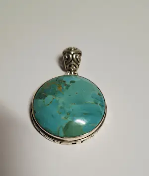 Nieuwe  sierlijk bewerkte hanger Zilver met Natuurlijke Turkoois Edelsteen kopen? Bied vanaf 75!