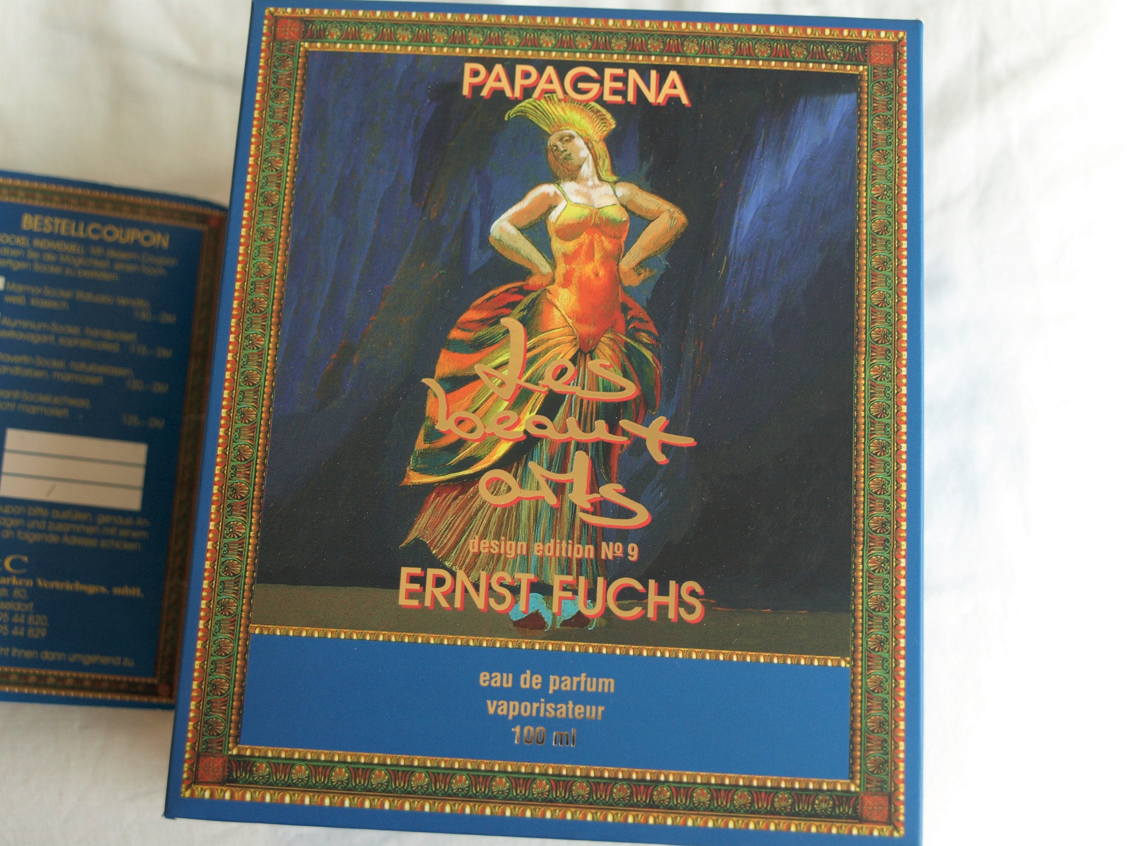 Ernst Fuchs - Bronzen beeld op parfumfles , Papagena – 1998  kopen? Bied vanaf 175!