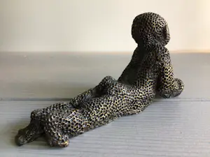 Carolein Smit - “ Vrolijk kind met bal “ kopen? Bied vanaf 119!