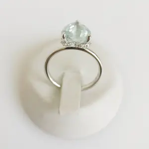 Ring met aquamarijn en diamant van 2,63 karaat. kopen? Bied vanaf 450!