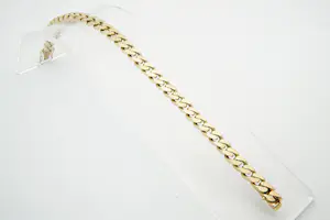 8 - Robuuste 14 krt geel-gouden unisex armband - vierkante gourmette schakel kopen? Bied vanaf 2080!