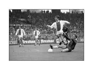 Pim Westerweel - 'Flying Johan' - Johan Cruyff 1969 Ajax-Haarlem verkocht voor € 150!