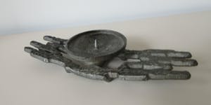 Niet of onleesbaar gesigneerd - Horst Dalbeck - Brutalistische metalen kandelaar kopen? Bied vanaf 1!