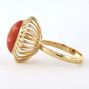 18k geel gouden ring bezet met een koraal - ringmaat 18.25(57) kopen? Bied vanaf 260!