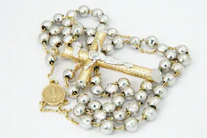 Fraai Italiaans 18 karaats Bi-Color Rozenkrans & Madonna collier - GROOT! kopen? Bied vanaf 860!