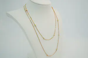 17 - Sierlijk en lang 14 Krt geel gouden venetiaans collier met balletjes kopen? Bied vanaf 540!