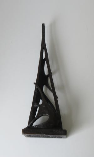 Jos Gielen - Bronzen abstracte sculptuur kopen? Bied vanaf 45!