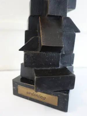 Brons (Onbekend) - Architectonische sculptuur in brons kopen? Bied vanaf 375!