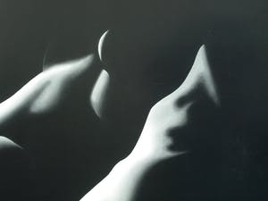 Niet of onleesbaar gesigneerd - Zwart-wit Foto , ‘Contact’ – gesigneerd - 61 x 46 cm. kopen? Bied vanaf 1!