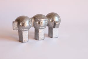 Willy Ceysens - Three wise monkeys brutalist aluminum sculpture. kopen? Bied vanaf 60!