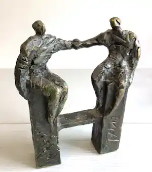 Bernadette Leijdekkers - Sculptuur “ Vriendschap “ verkocht voor € 119!