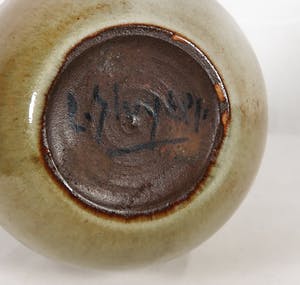 Kunstaardewerkfabriek Sint Lukas - ADCO en Cees Sluyter - Lot van drie aardewerken vaasjes kopen? Bied vanaf 50!